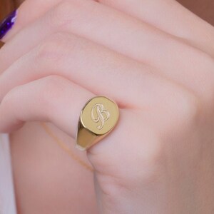 Fashion signet ring made of solid gold, Solid Gold Monogram ring for women, Any letter Signet Ring, Personalized initial ring, Gift  RN340