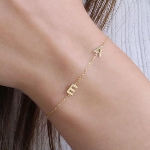 Bracelet initial en or massif : Chaîne personnalisée à deux lettres