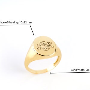 Oval Personalized signet ring in solid gold, Solid Gold Monogram ring for women