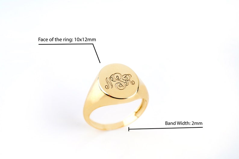 Oval Personalized signet ring in solid gold, Solid Gold Monogram ring for women