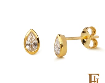 18k Solid Gold Pear Lab-Grown Diamond Stud Earrings (0.34ctw)