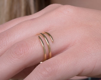 Open triple ring made of solid gold, Handmade wire band in solid gold, Minimalist wire ring, Dainty Gold Stacking Ring,  Unique Gift for her