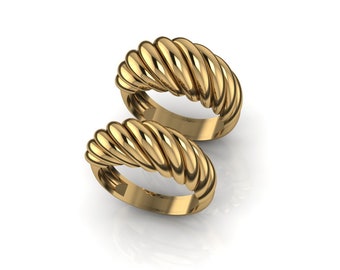 Private listing for an extra Large twisted dome ring in 9k  solid gold, and size 10,5