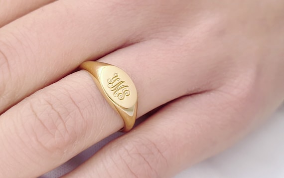 Personalised gold ring deals