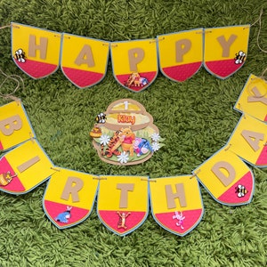 Winnie the Pooh Birthday Party Decoration: Banner & Cake Topper