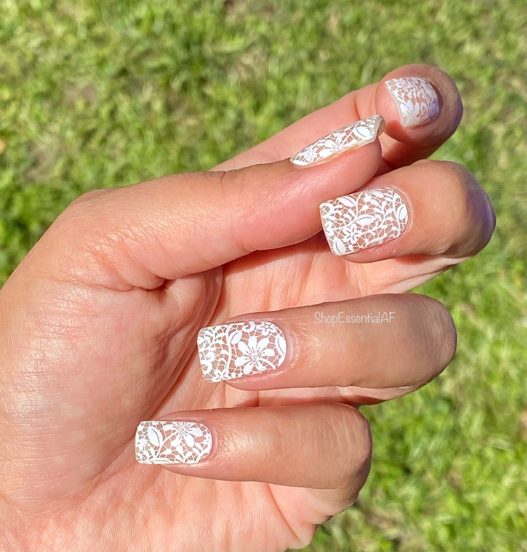 white lace nail designs