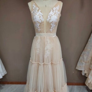 Lace Wedding Dress, Tulle Wedding Dress, Floral Wedding Dress, Bohemian Bridal dress, Boho Wedding Dress, Open Back Wedding Dress