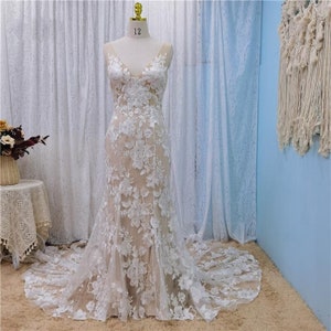 Boho Wedding Dress, Lace Bridal Dress, Bohemian Wedding Dress, Mermaid Wedding dress, Appliques Lace Wedding Dress, Vintage Wedding Dress