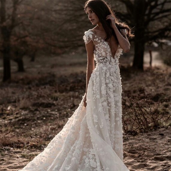Abito da sposa in pizzo Abito da sposa floreale Abito da | Etsy Italia
