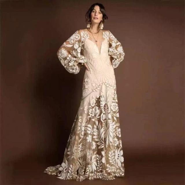 lace bridal gowns