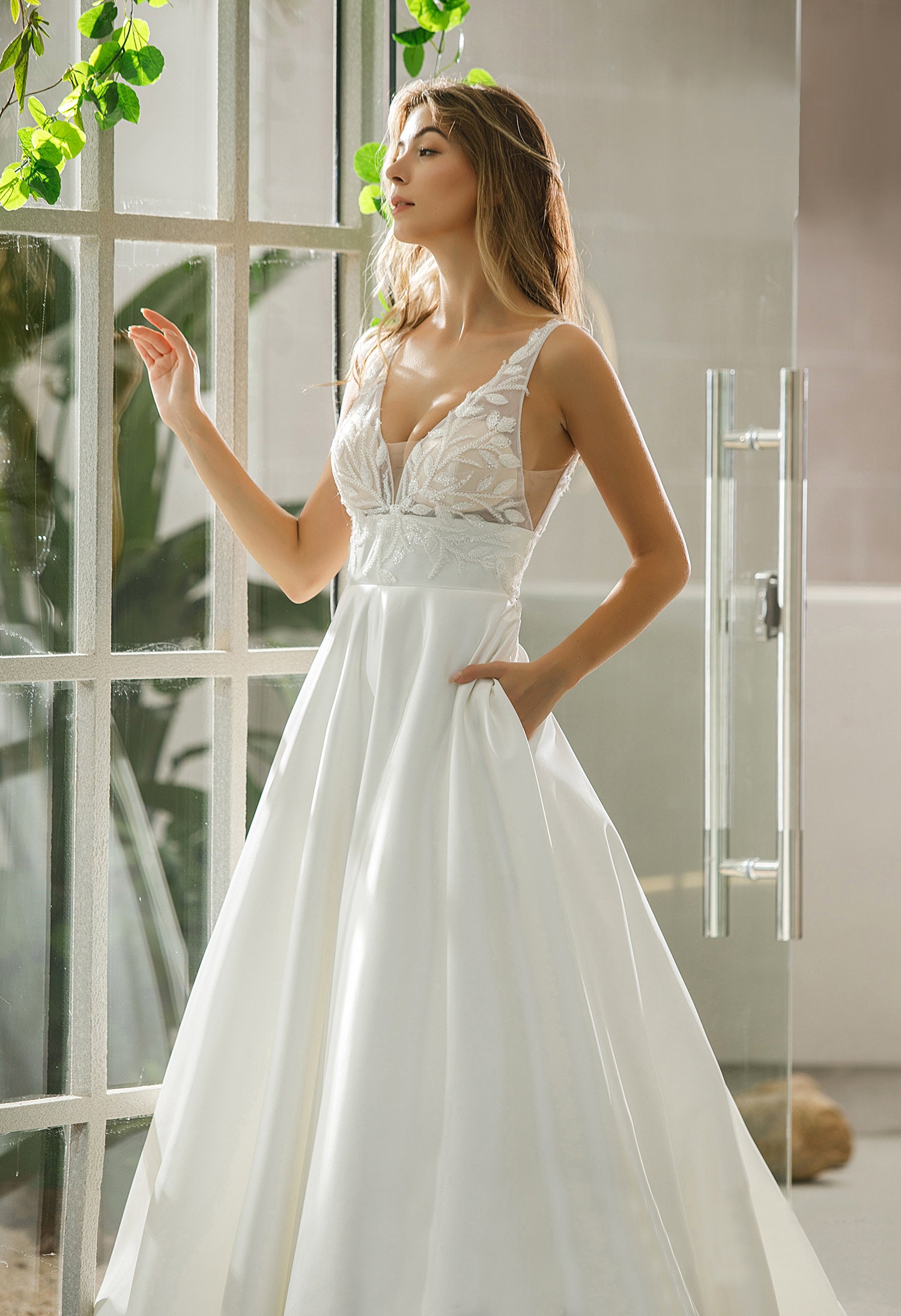 Lace & Chiffon Long Sleeve Open Back Boho Wedding Gown - Xdressy