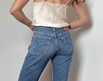 LEVI’S 501 ビンテージ w31 L34 Levis 501 Vintage W31 L34 Levi's 501 Men Jeans / Light Blue Wash