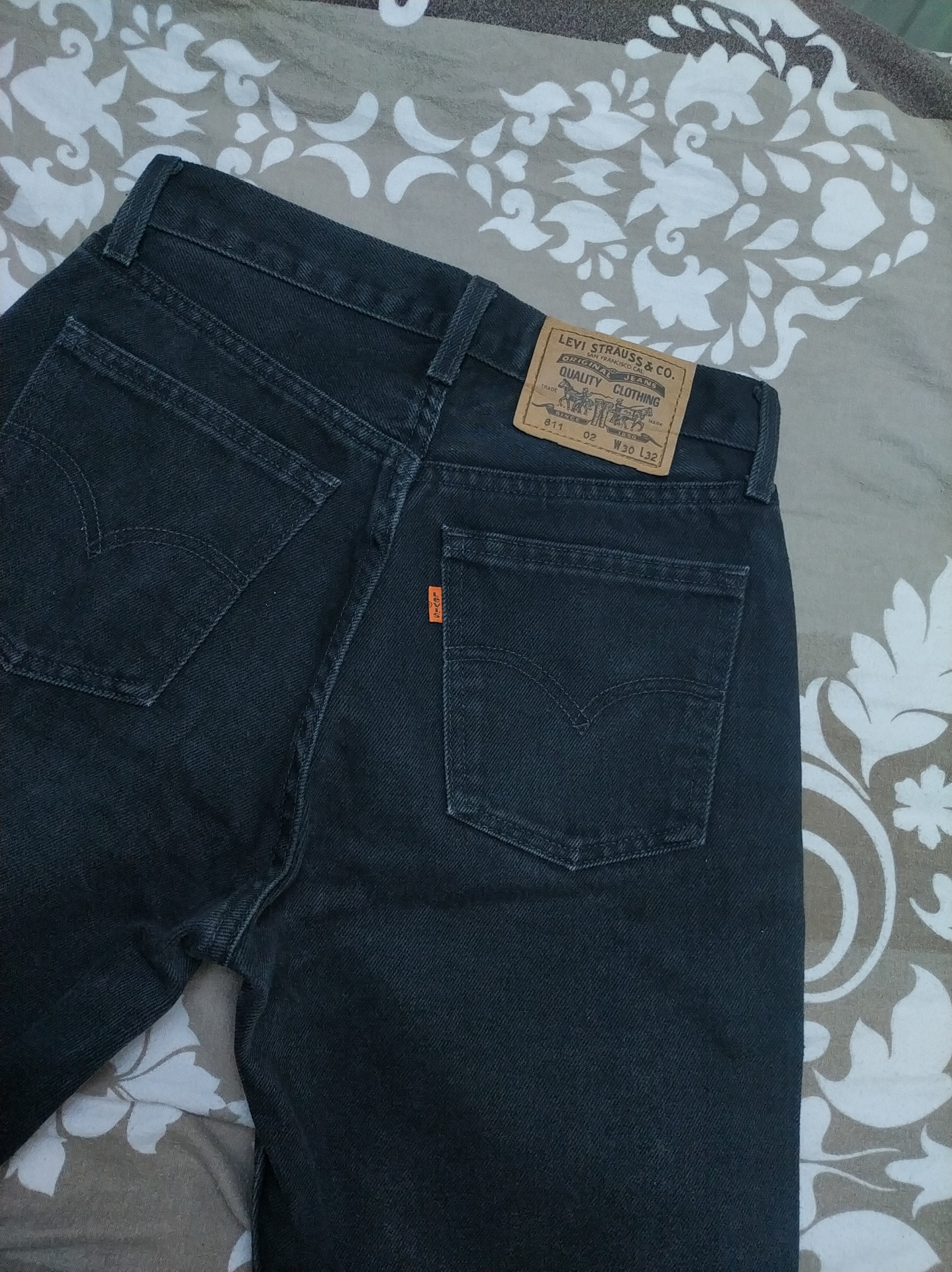 Levis 811 top