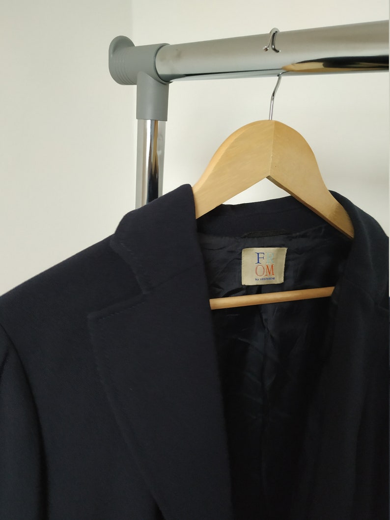 Vintage wool blazer; wool oversized blazer; navy blue suit; navy blue blazer; dark blue blazer women; oversized women blazer; wool suit