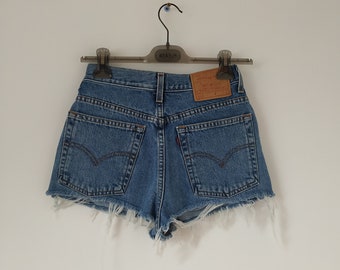 Vintage Levis 512 Shorts Size Small / Levis Summer Shorts Cut Off