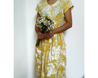 Vestido de verano de algodón vintage / Talla M-L / Vestido estampado de flores amarillas / Vestido de verano Boho, Patrón floral, abotonado