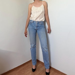 Levis 501 Jeans W28 L34 / Light Blue wash 1990s / Straight Leg Jeans Buttonfly Made for Women