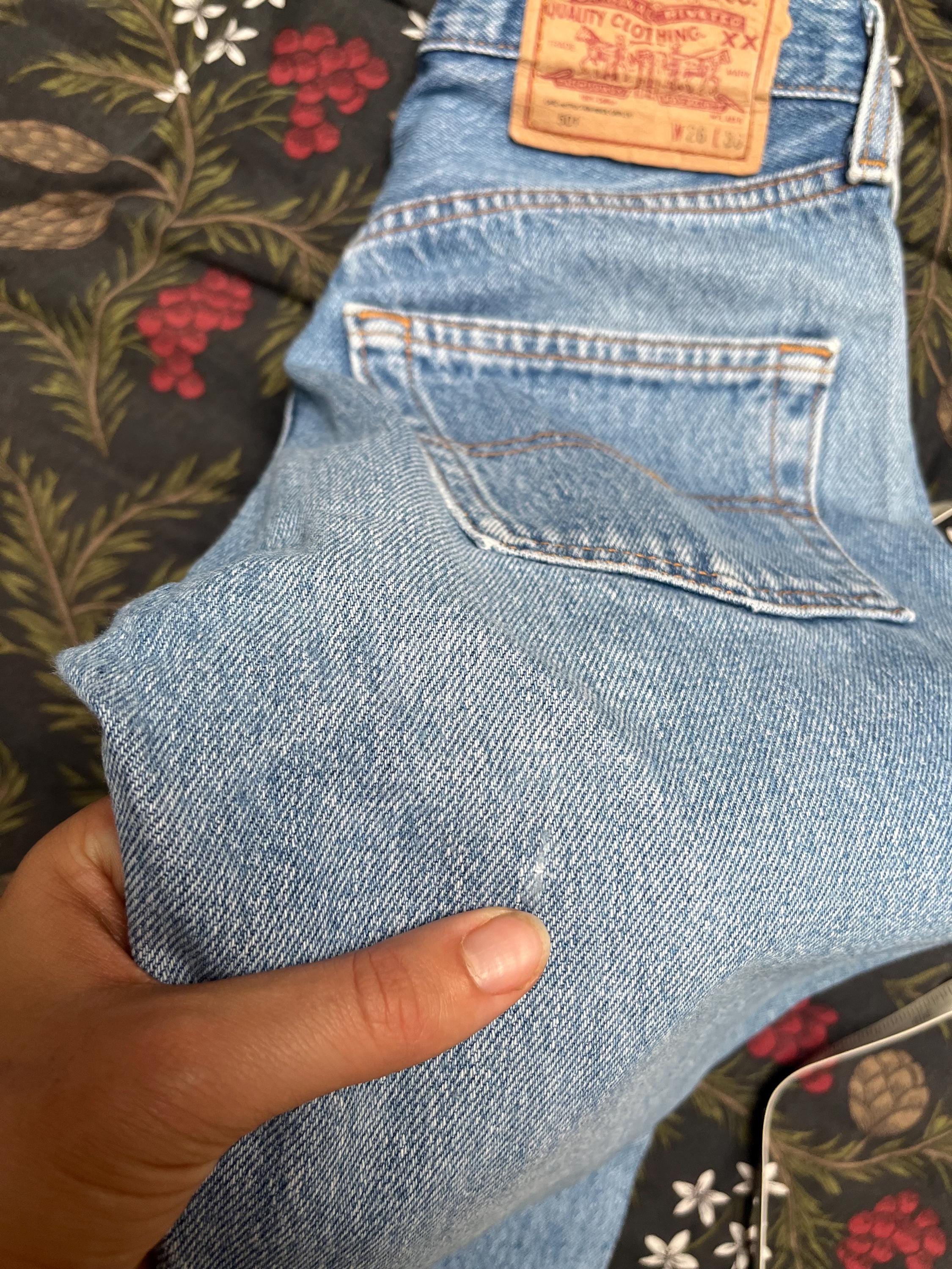 Levi's 501 Vintage W24 L30 Medium Wash Levis / Made in USA Women
