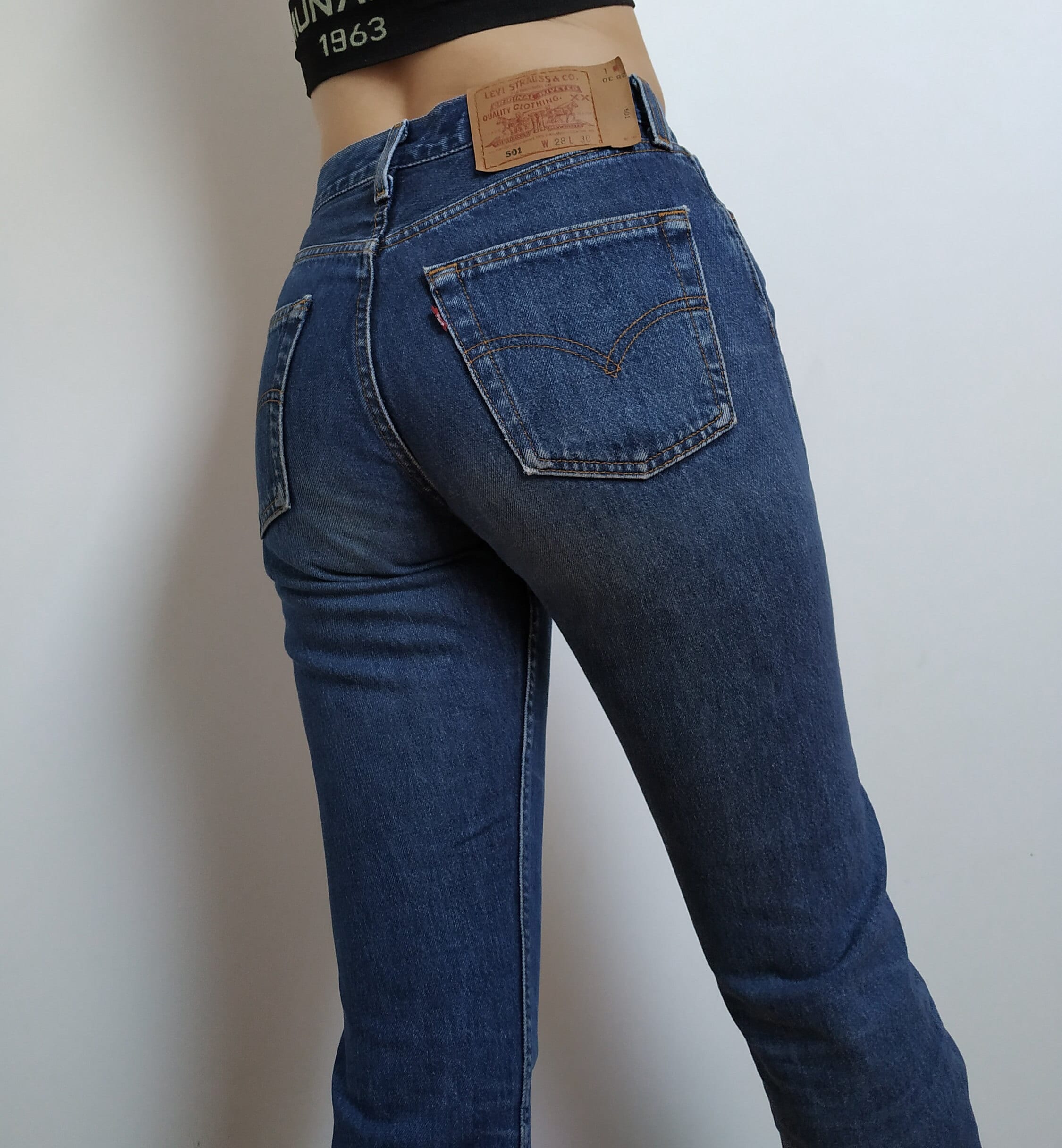 Levis 501 Vintage Size 26 - Made in USA 90s Dark Blue Wash Levis 501 Vintage Size 26 - Made in USA 90s Dark Blue Wash