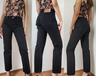 Levis 501 Jeans / W28 L30 Made in USA 90s / Black wash / Vintage Levis Straight Leg