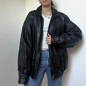 Vintage 90er Jahre Herren schwarze Lederjacke XL - Übergroßer Echtleder Reißverschlussmantel - Retro minimalistische Streetwear-Oberbekleidung Bild 1