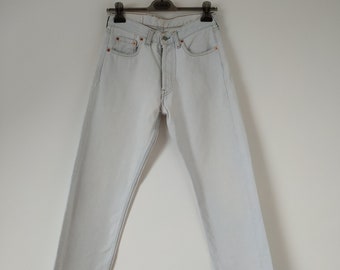 Levi's 517 Vintage W28 L32, Unisex Levis / Ultra Light Blue Wash Bootcut Levis 90s
