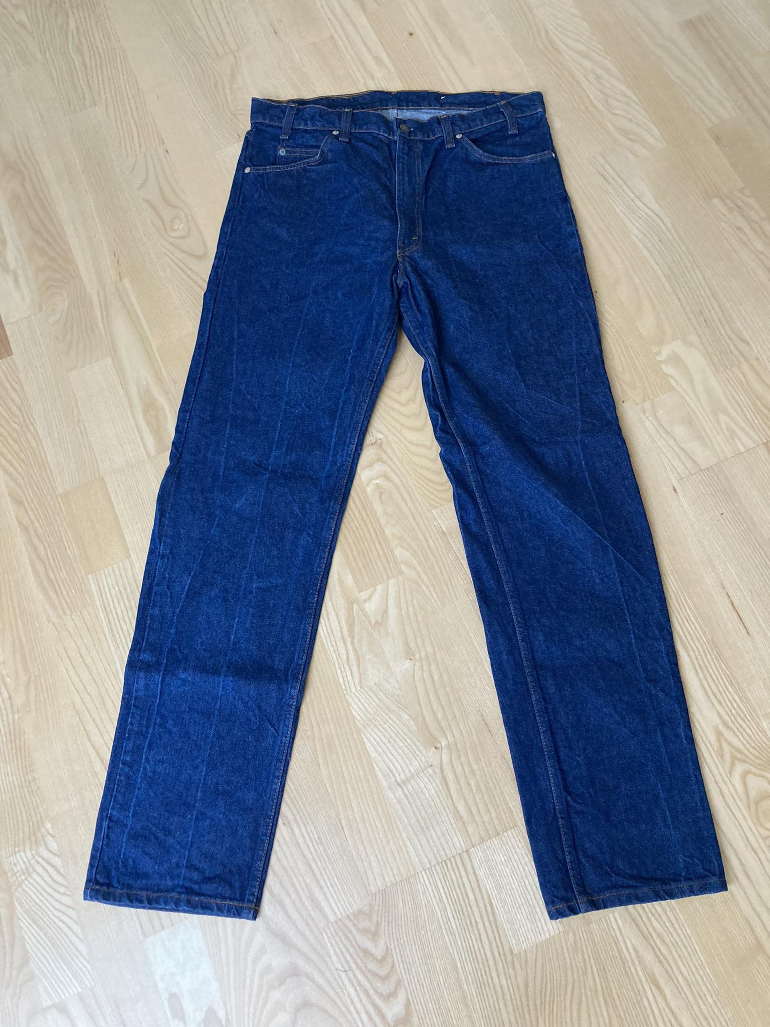 Vintage 80s Levis 505 0217 Straight Leg Medium Wash Blue