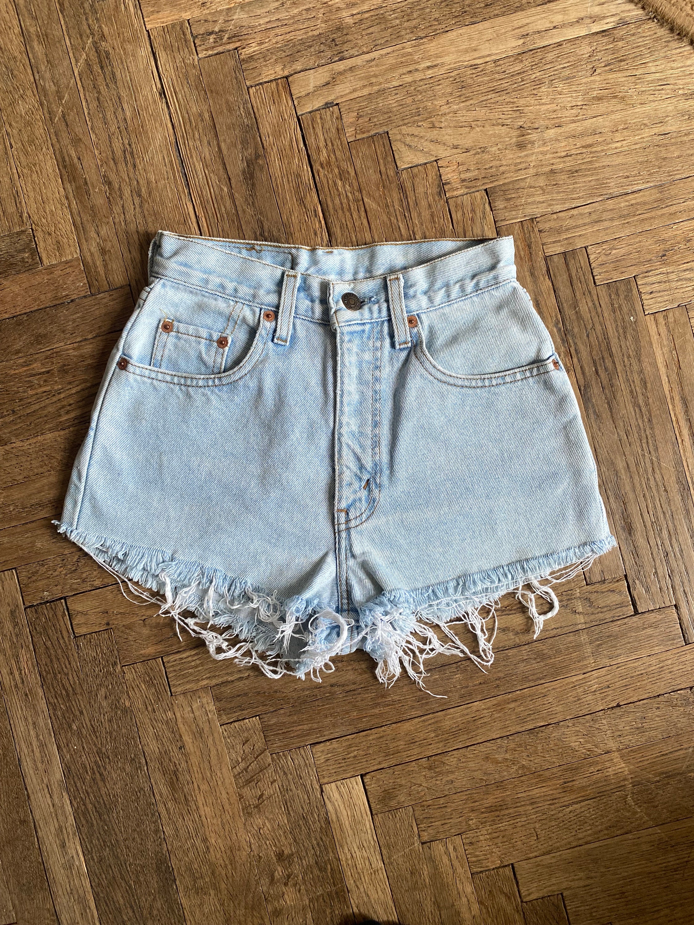 Vintage Levis Shorts / Levis 881 Summer Shorts / Levis Size 24