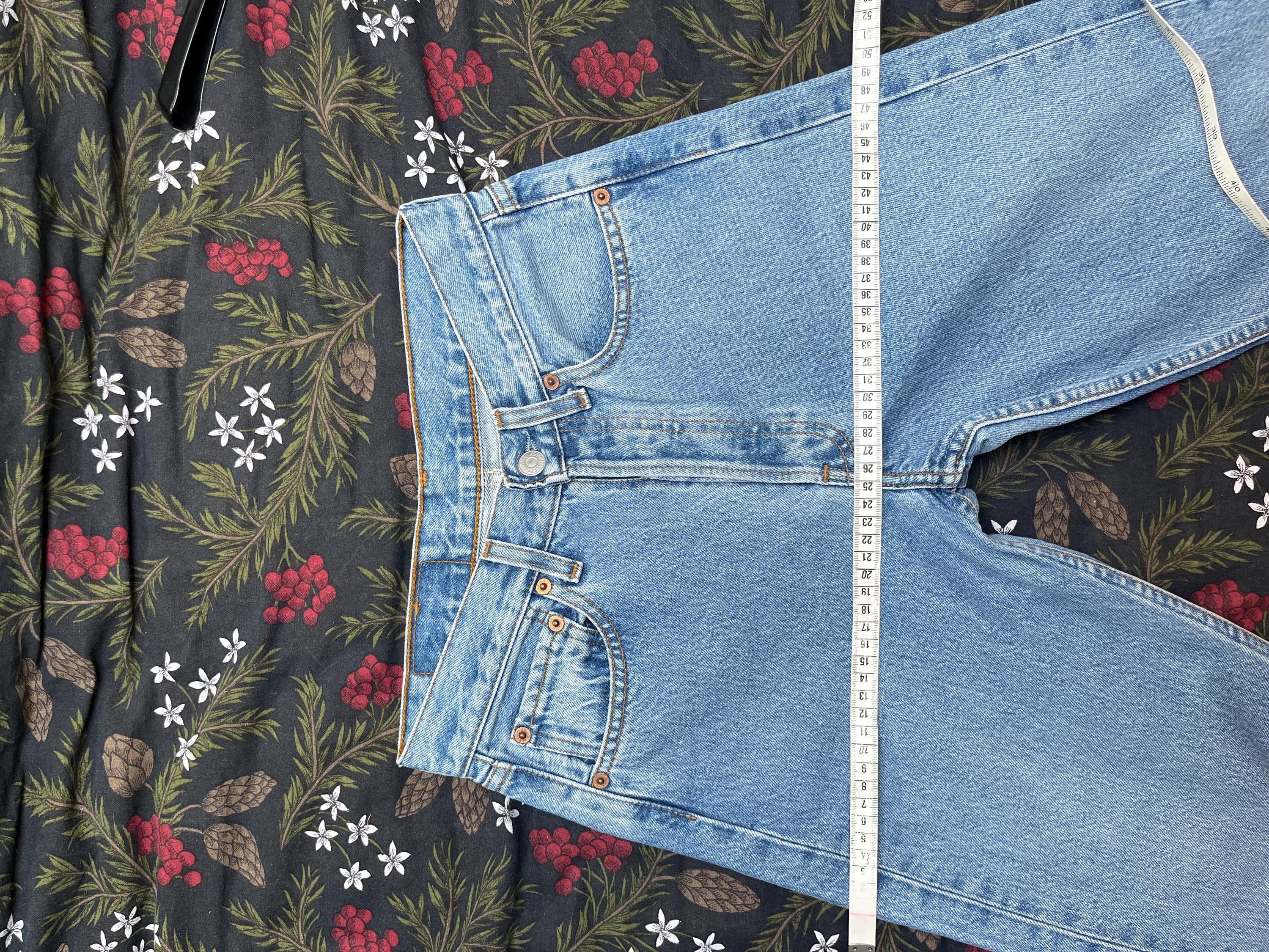 Levis 501 Vintage W25 L32 / Medium Blue Wash Vintage Levi's 90s