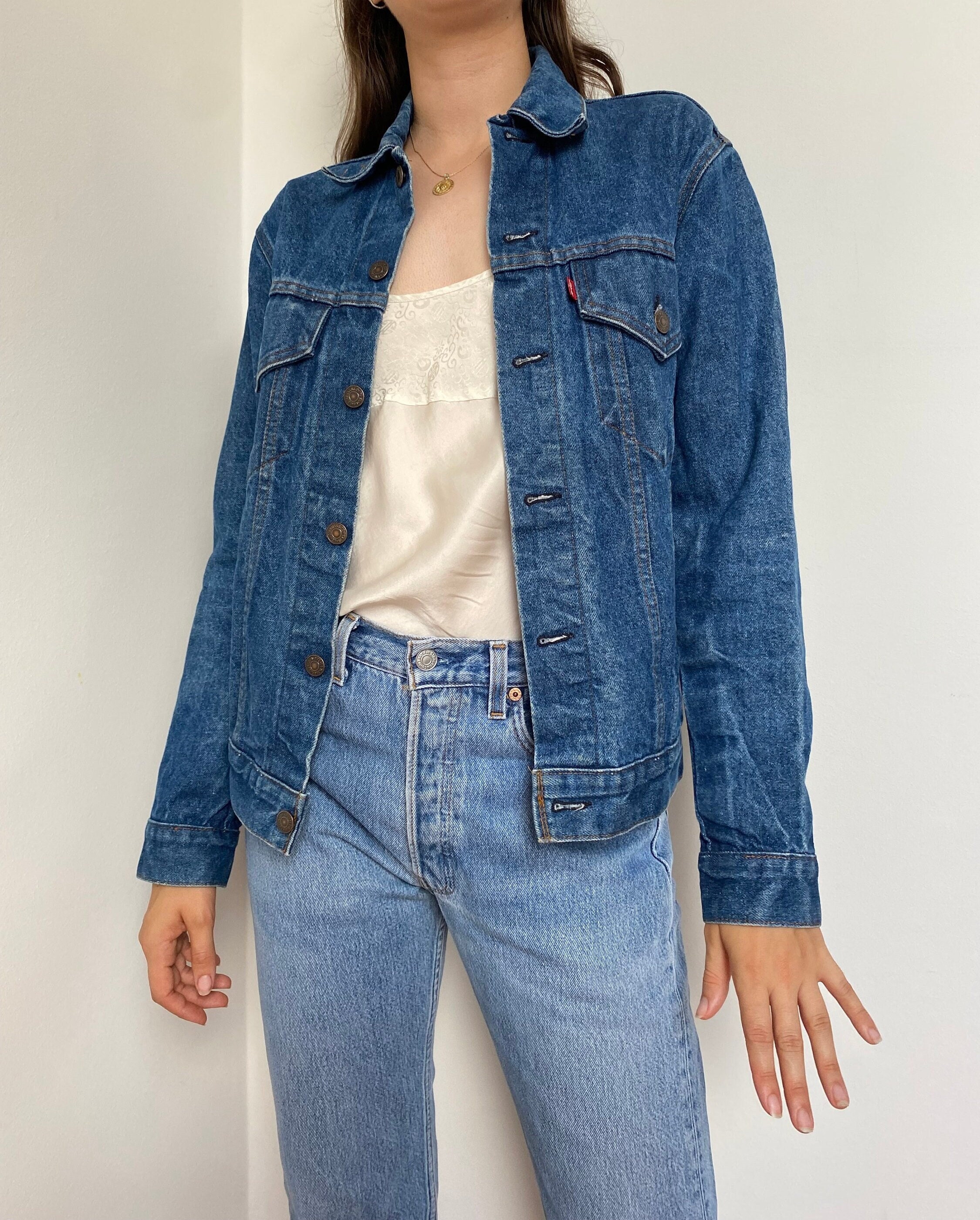 Levis Denim Jacket 70506 Vintage / 1970s Made in USA / Size XS-S / Classic Indigo Blue - Etsy Levis Denim Jacket 70506 Vintage / 1970s Made in USA / Size XS-S / Classic Indigo Blue - Etsy