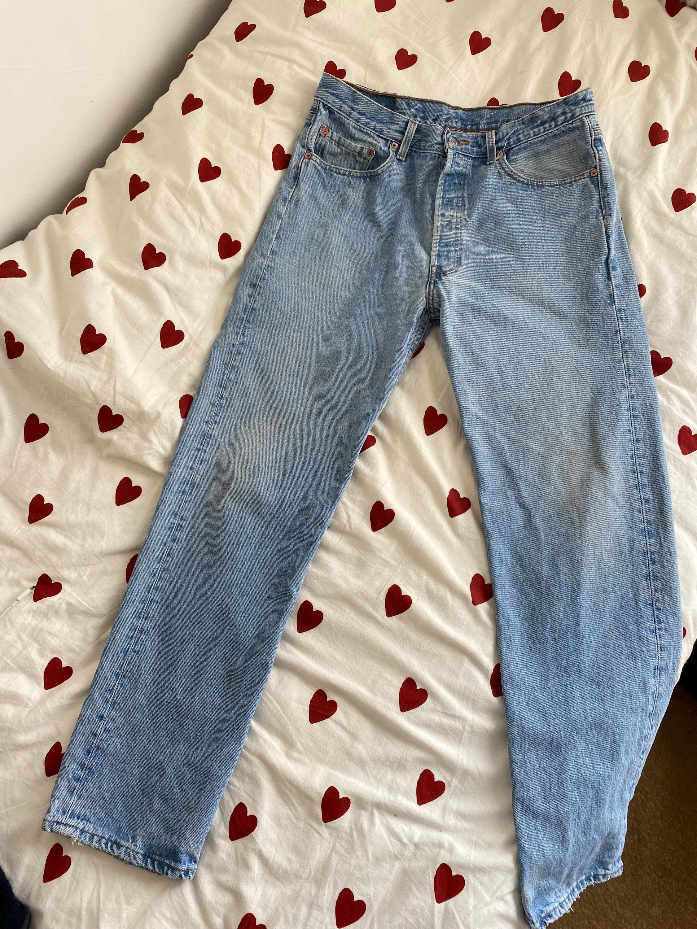 Levis 501 Jeans W32 L30 Made in USA Levi's 501 Men Jeans Levis 501 Jeans W32 L30 Made in USA Levi's 501 Men Jeans