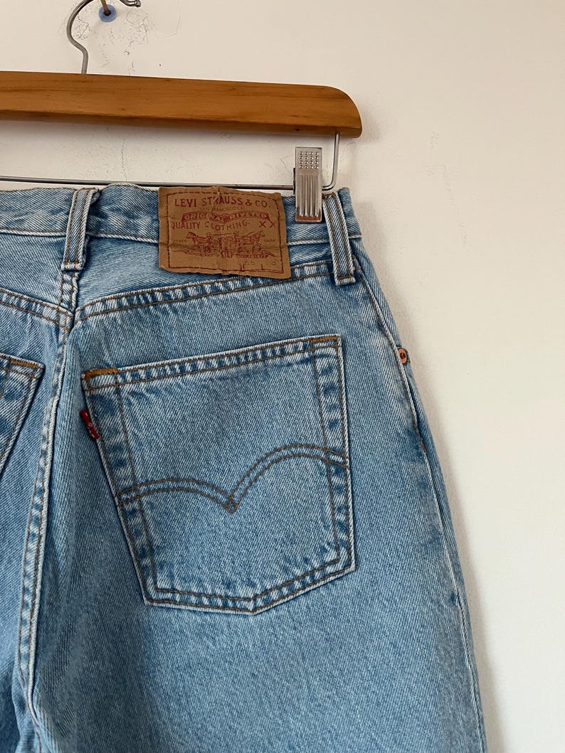 Vintage Levis 901 jeans W28 L30 Light Blue Wash 90s Levis Jeans image 6
