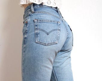 Levis 501 Vintage W26 L30 - Made in USA 90s - Light Blue Wash / Straight Leg Red Tab