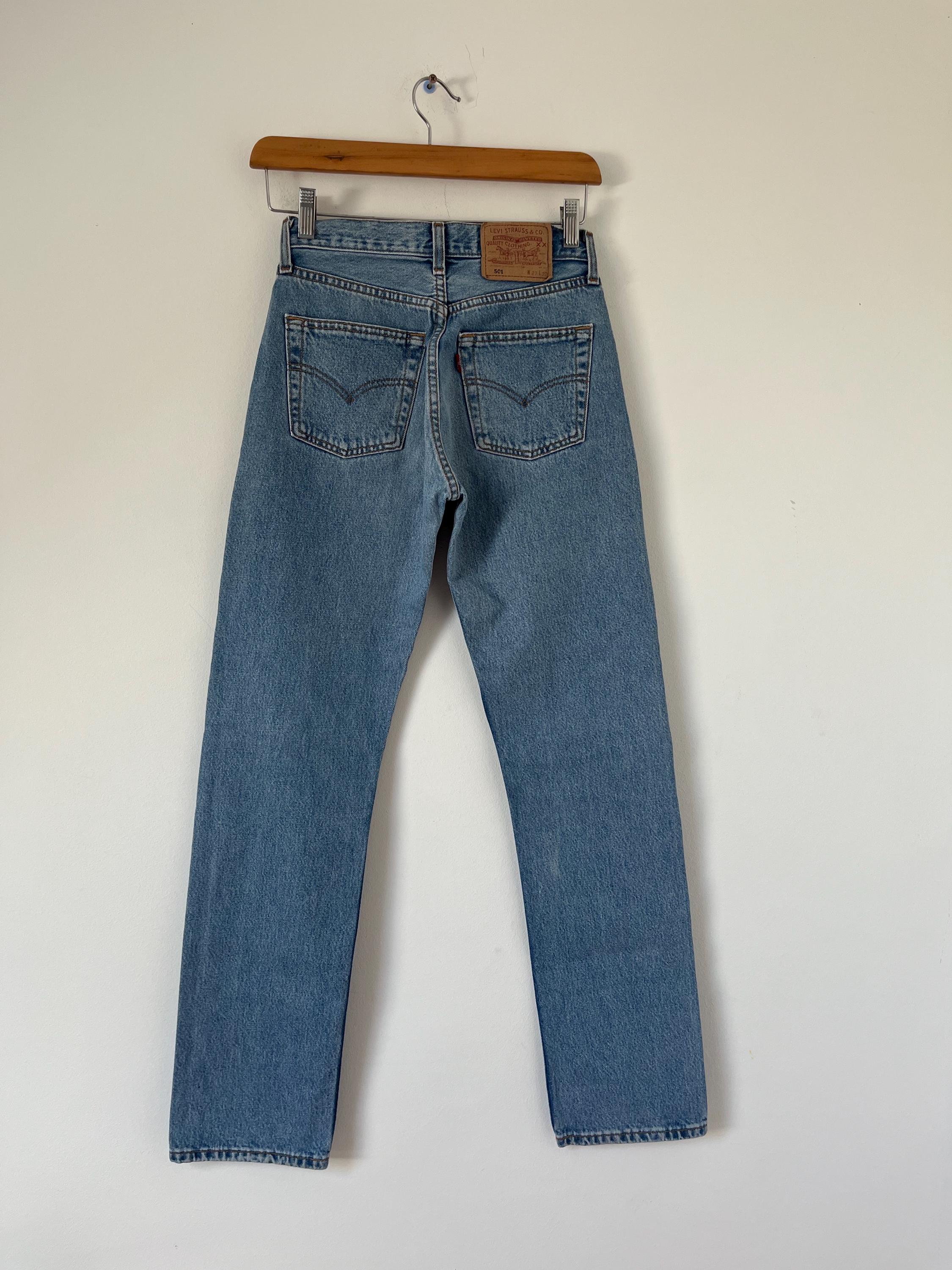 501 ヘタミュ アメリカ Levis 501 Vintage W25 L32 / Medium Blue Wash Vintage Levi's 90s