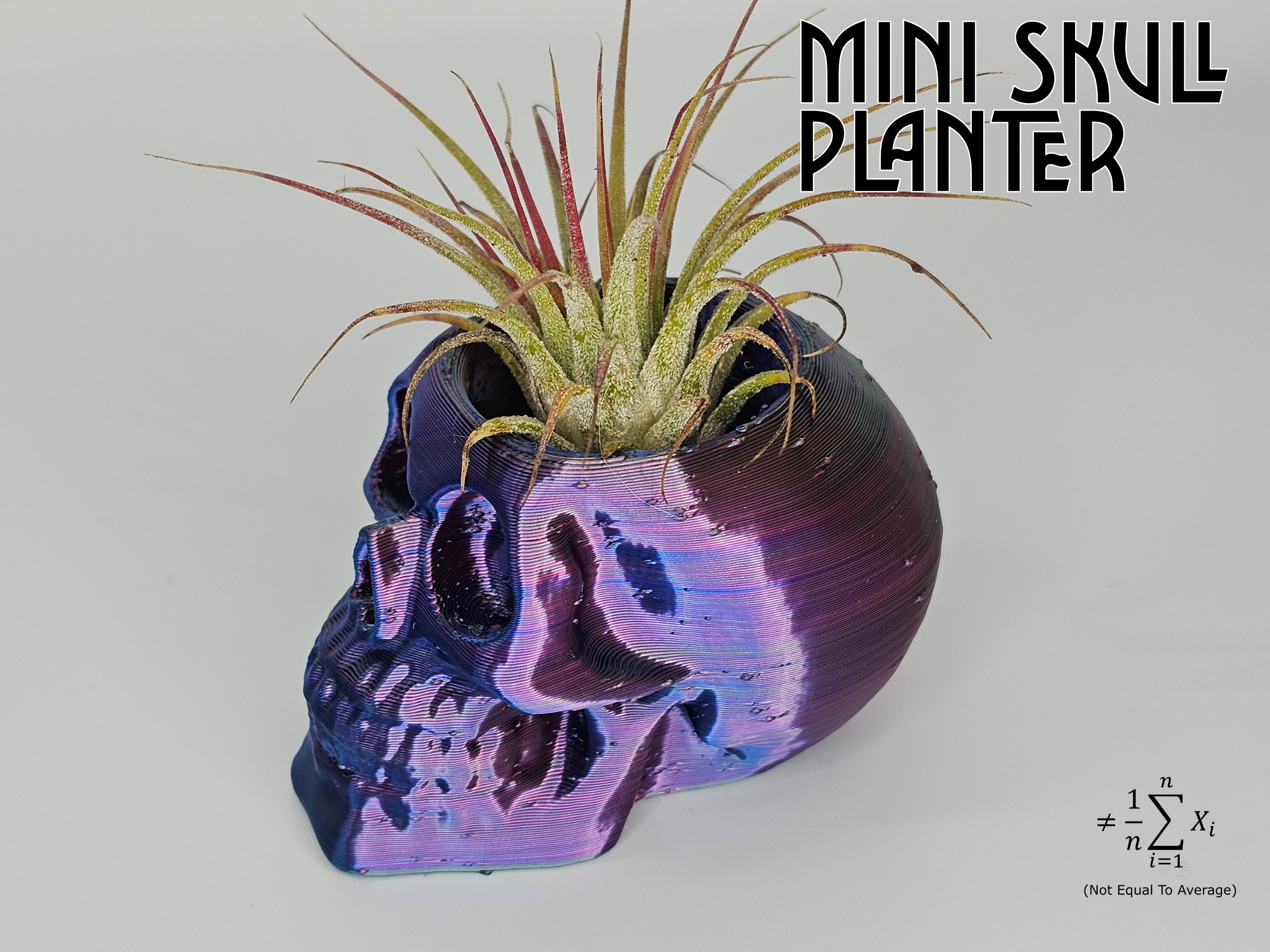Vaso a forma di teschio iridescente: decorazione gotica per Halloween stampata in 3D - Italia