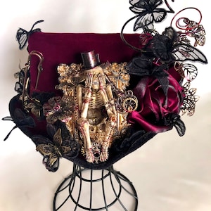 Gothic Hat women