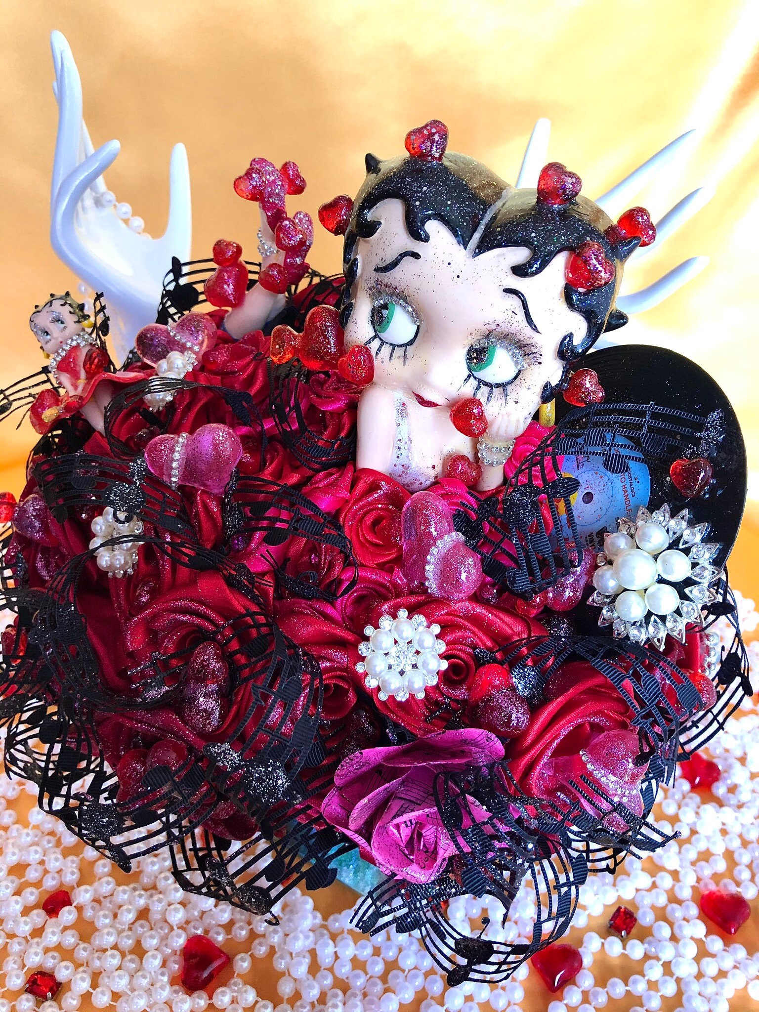 Betty Boop bouquet Red brooch Bouquet Rockabilly wedding Etsy