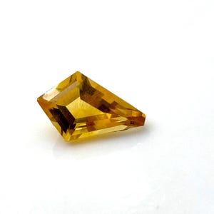 Natural Citrine Fancy Cut Gemstone – Golden Yellow Trapezoid Shape, Genuine Loose Stone for Jewelry Making & Collectors