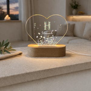 Personlig nattlampa med vildblomsmonogram, LED-nattlampa med namn, personlig present till flickor, födelse, dop, lampa, ljus 3 Herz
