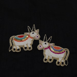 Cow Pattern Embroidered Sewing Applique Sequin Pearl Beaded Crafting Patches Jewelry Brooch Making Handbag Purses Decoraction Embellishment