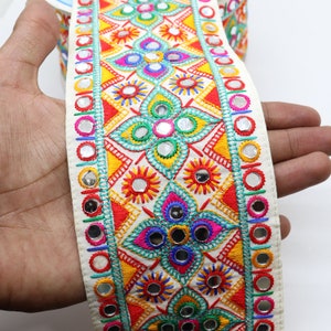 3 Inch Wide Indian Ethnic Embroidered White Sari Sewing Trim Border, Crafting Ribbon For Home Décor, Handbag & Purses Trimming Edging Lace