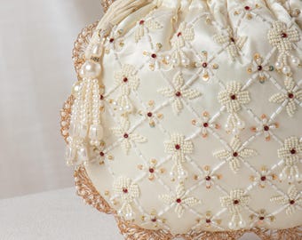 Bolso potli de marfil perlado bordado: bolso de boda indio con lentejuelas y cuentas