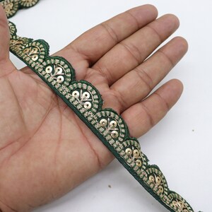 9 Yard Zari bestickte Jakobsmuschelborte: indische Sari-Bordüre