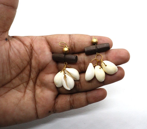 Cowry Shell Beaded Hanging: Ethnic Clothing Craft Supply - Etsy display picture 1