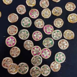 1 Inch Flower Embroidered Indian Gota Patti Sew On 50 Pieces Applique Badge, Embellishment Patches For Traditional Festive Dresses