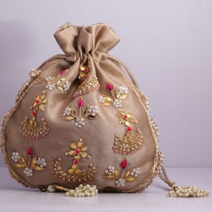 Handmade Golden Ribbon Lace Cut Work Gota Patti Embroidered Potli Bag Handbag Wedding Bags For Women's