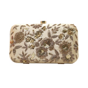 Art Deco Golden Zardosi lentejuelas bordadas Declaración floral Bolso de mano para boda, bolso de honda de fiesta étnica hecho a mano regalo para ella