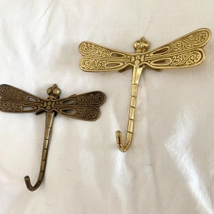 Gancio gigante a forma di libellula in ottone da 5,1" / 13 cm - Gancio a forma di libellula in ottone - Gancio a forma di libellula in bronzo