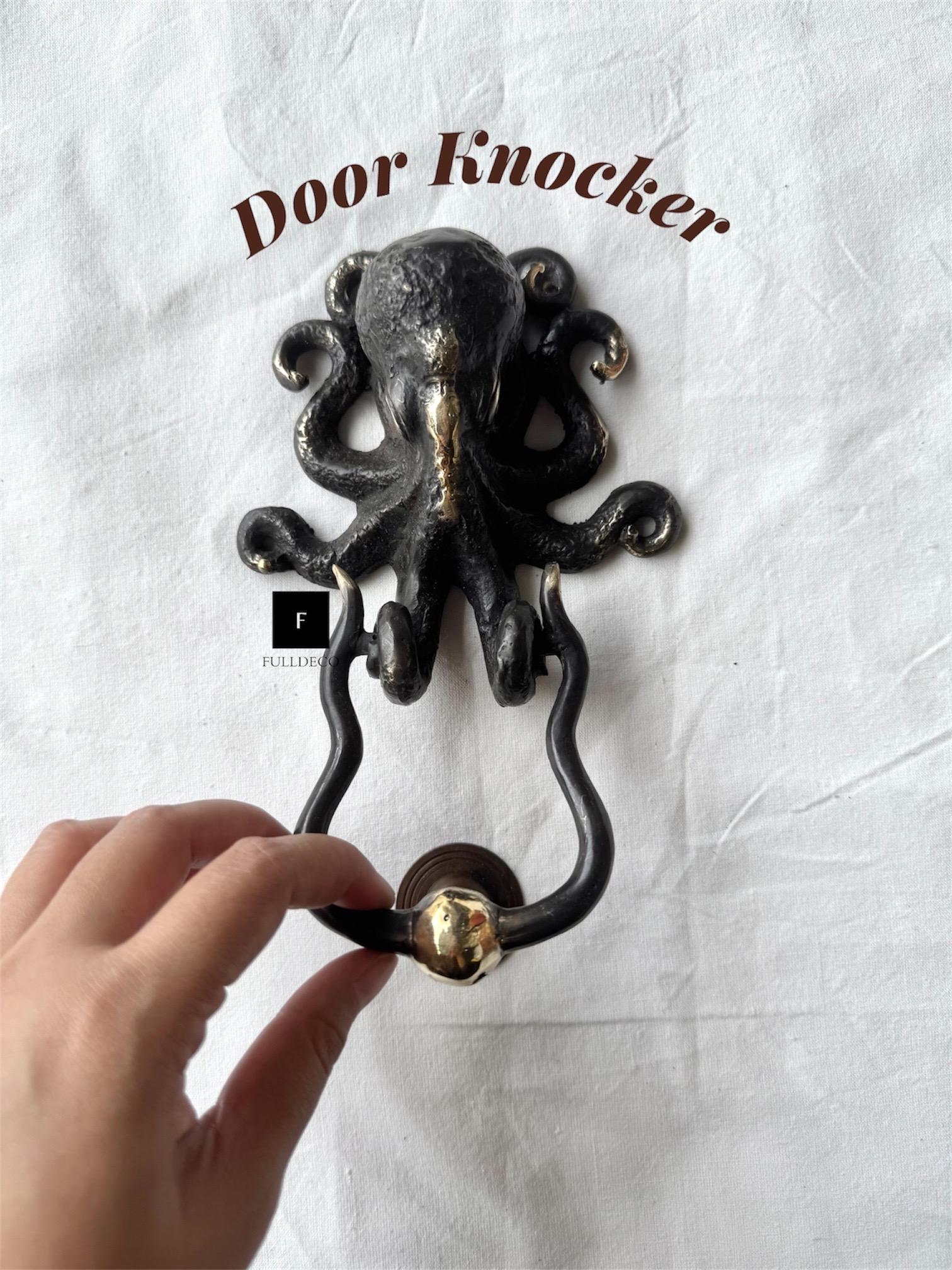 英国　ブラックメタルカントリー社　メタル　本格的ドアノッカー　鯉　DIY タコの真鍮製ドアノッカー - かわいいタコのノッカー - トロピカルな