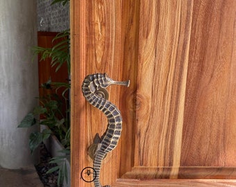 Paire de 30 cm (12 po.) de poignées de porte en laiton hippocampe - Belle poignée de porte hippocampe - Poignée hippocampe tropical